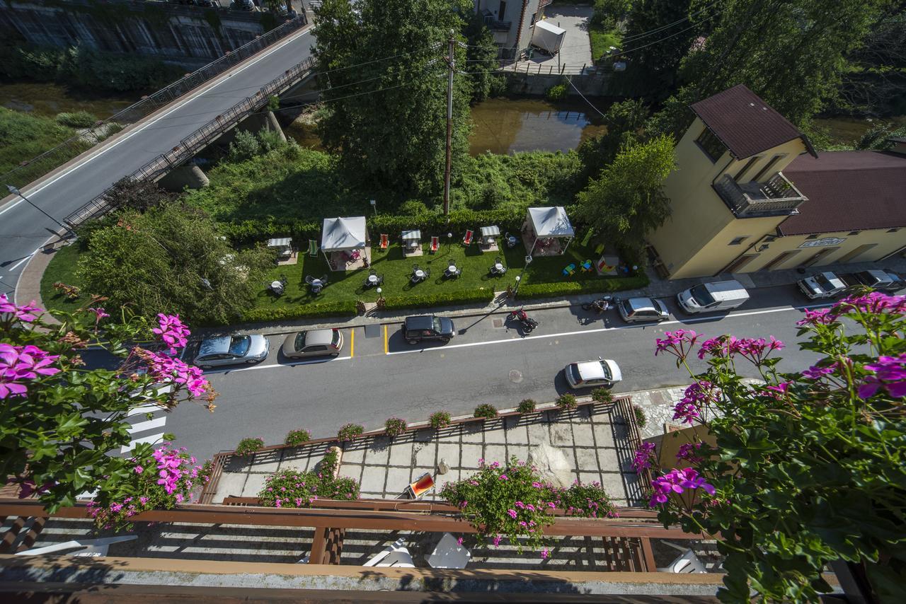 Miramonti Hotel Calizzano Buitenkant foto